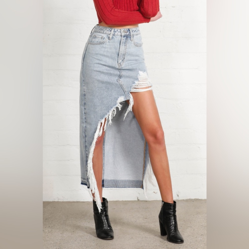 NWT Distressed Waterfall Skirt